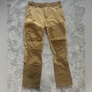 Slightly used First Lite Sawbuck Pants 

Size 34x32 

Dry Earth